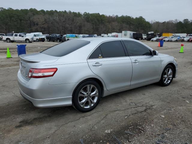 4T1BF3EK8AU107273 - 2010 TOYOTA CAMRY BASE SILVER photo 3