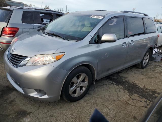 5TDKK3DCXES500454 - 2014 TOYOTA SIENNA LE GRAY photo 1