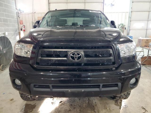 5TFDW5F14DX321372 - 2013 TOYOTA TUNDRA CREWMAX SR5 BLACK photo 5