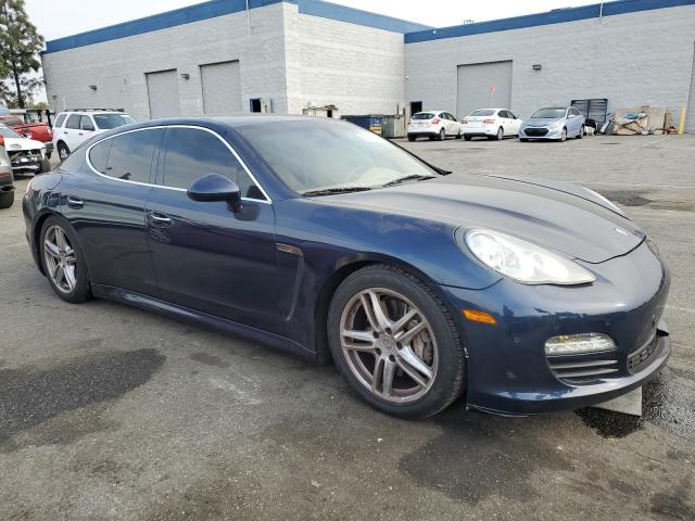 WP0AB2A73AL064393 - 2010 PORSCHE PANAMERA S BLUE photo 4