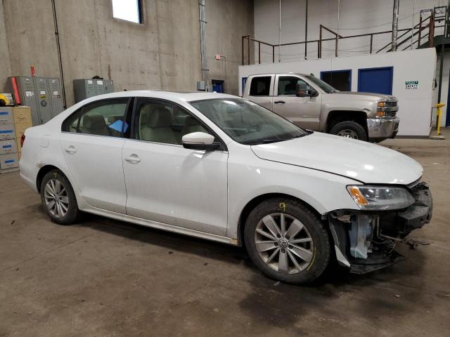 3VWLA7AJ9FM282846 - 2015 VOLKSWAGEN JETTA TDI WHITE photo 4