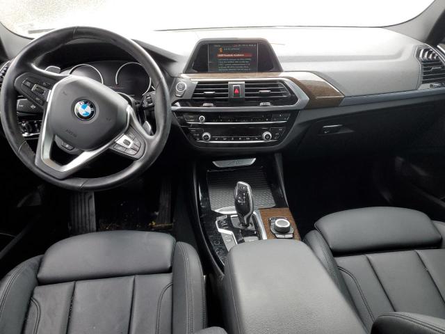 5UXTR9C50JLD73216 - 2018 BMW X3 XDRIVE3 WHITE photo 8