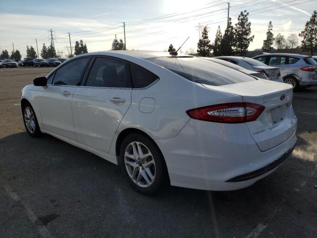 3FA6P0HD0ER194748 - 2014 FORD FUSION SE WHITE photo 2