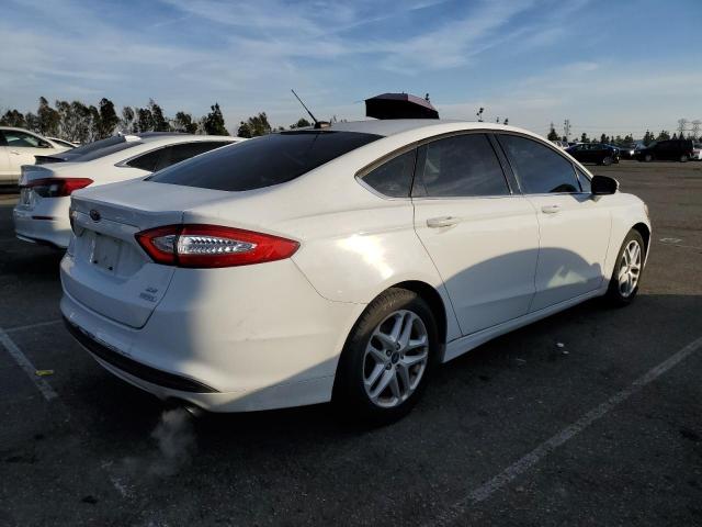 3FA6P0HD0ER194748 - 2014 FORD FUSION SE WHITE photo 3