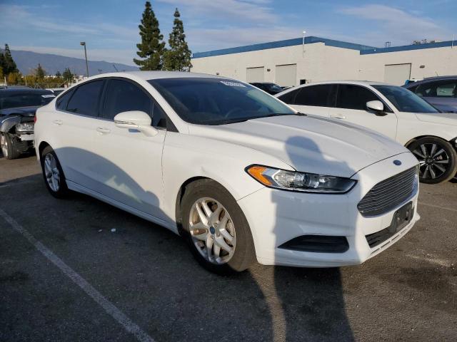 3FA6P0HD0ER194748 - 2014 FORD FUSION SE WHITE photo 4