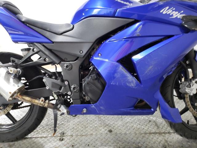 JKAEXMJ169DA32387 - 2009 KAWASAKI EX250 J BLUE photo 5