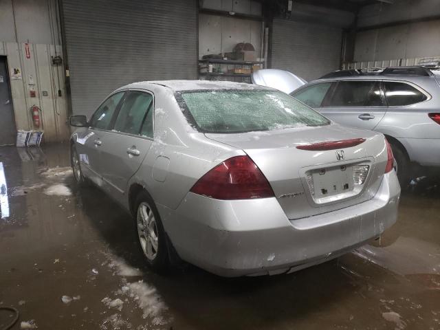 1HGCM56716A176000 - 2006 HONDA ACCORD EX SILVER photo 2