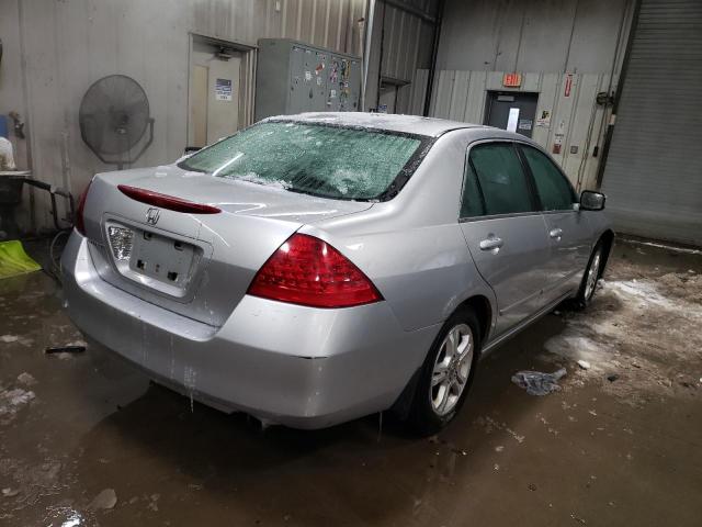 1HGCM56716A176000 - 2006 HONDA ACCORD EX SILVER photo 3