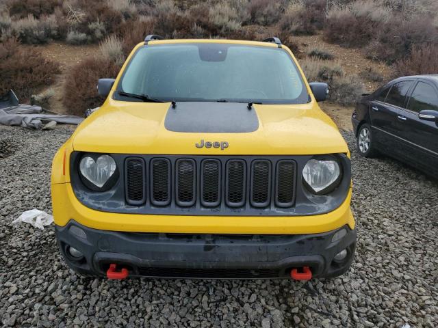 ZACCJBCT6GPD69221 - 2016 JEEP RENEGADE TRAILHAWK YELLOW photo 5