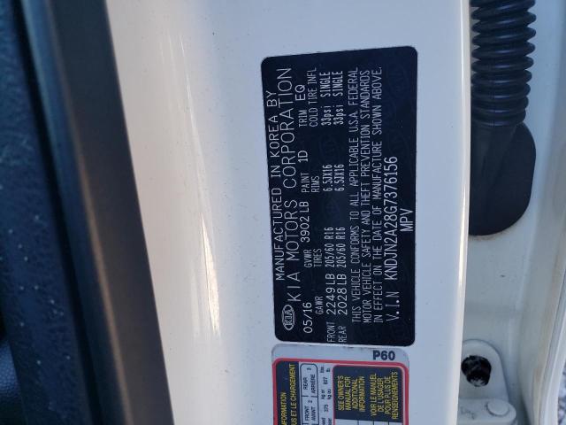 KNDJN2A28G7376156 - 2016 KIA SOUL WHITE photo 12