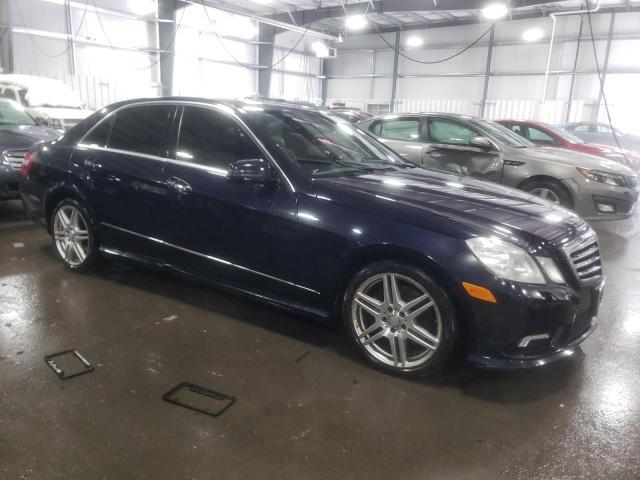 WDDHF8HB1AA147645 - 2010 MERCEDES-BENZ E 350 4MATIC BLUE photo 4