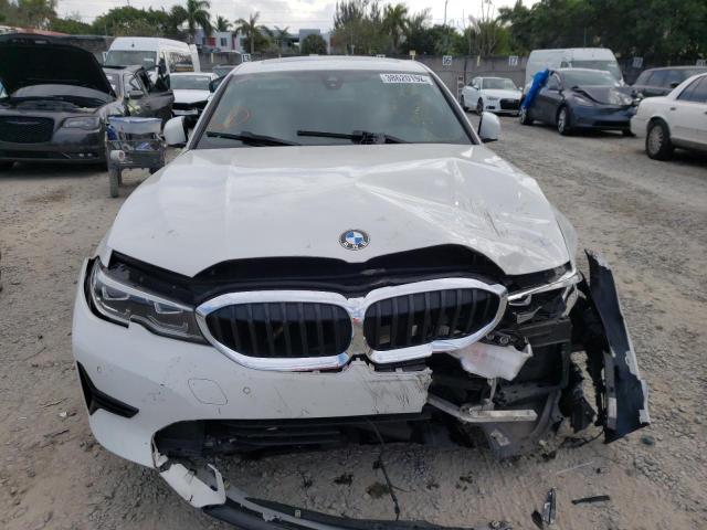 3MW5R7J01L8B09478 - 2020 BMW 330XI WHITE photo 5