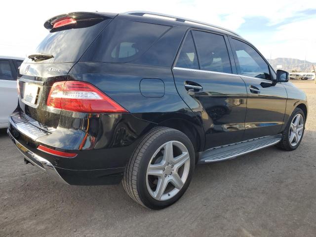 4JGDA5HB5FA445348 - 2015 MERCEDES-BENZ ML 350 4MATIC BLACK photo 3
