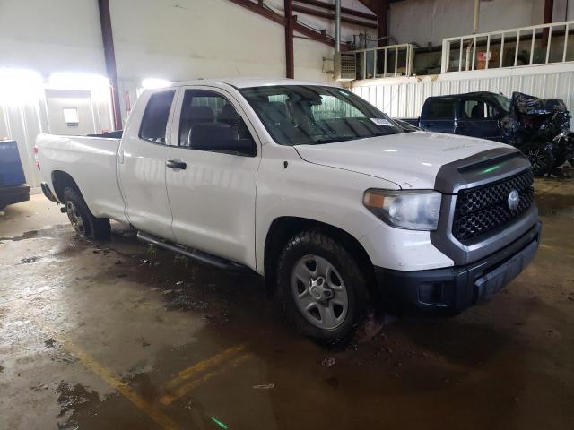 5TFCW5F19JX023942 - 2018 TOYOTA TUNDRA DOUBLE CAB SR/SR5 WHITE photo 4