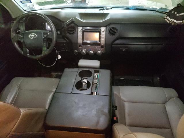 5TFCW5F19JX023942 - 2018 TOYOTA TUNDRA DOUBLE CAB SR/SR5 WHITE photo 8