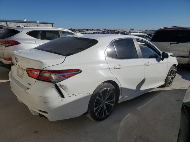 4T1B11HKXKU846726 - 2019 TOYOTA CAMRY L WHITE photo 3