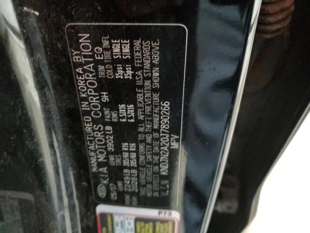 KNDJN2A20J7890266 - 2018 KIA SOUL BLACK photo 12