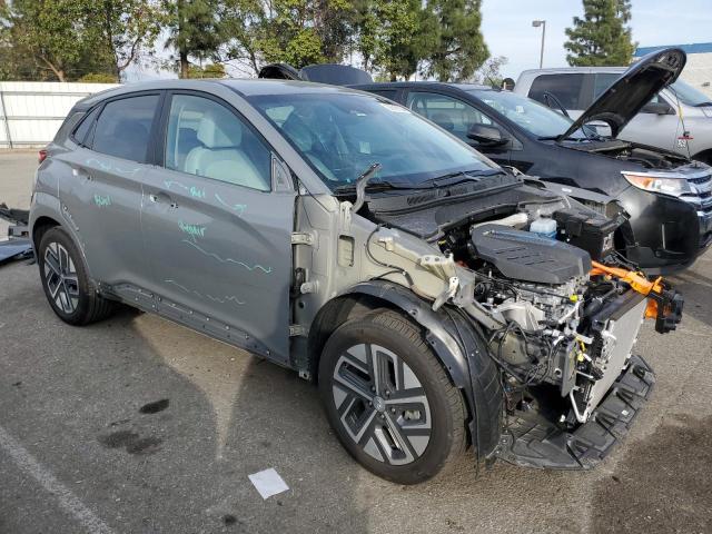 KM8K23AG4PU183658 - 2023 HYUNDAI KONA SE BLACK photo 4