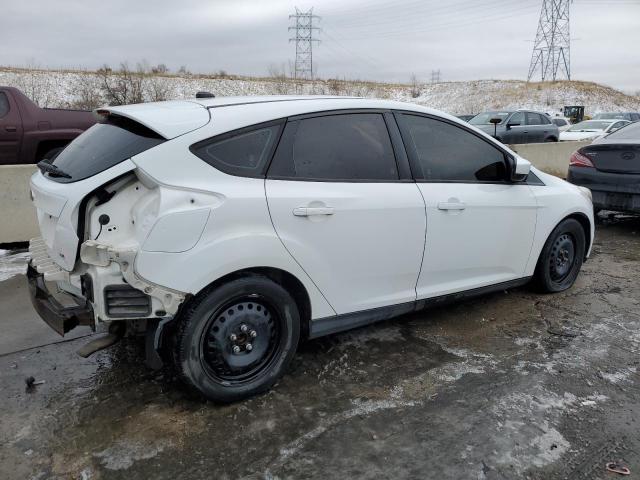 1FAHP3K27CL344125 - 2012 FORD FOCUS SE WHITE photo 3