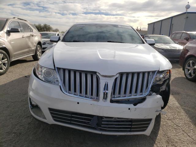 1LNHL9ER6CG805160 - 2012 LINCOLN MKS WHITE photo 5