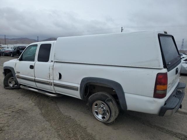 1GCGC29U9YE416456 - 2000 CHEVROLET SILVERADO C2500 WHITE photo 2