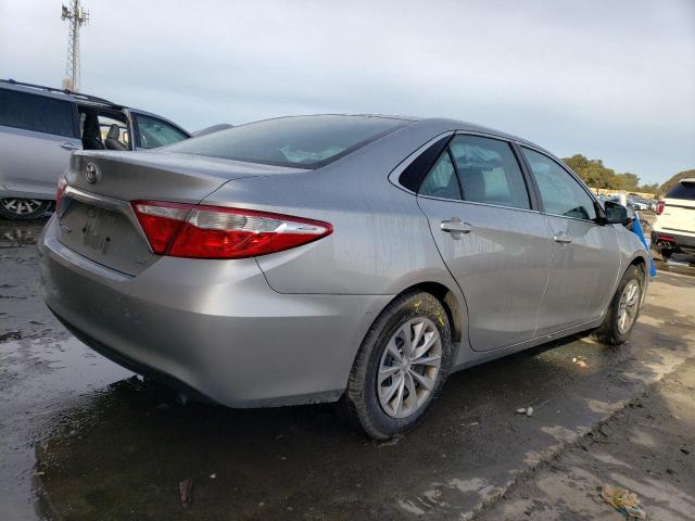 4T4BF1FK1GR573564 - 2016 TOYOTA CAMRY LE SILVER photo 3