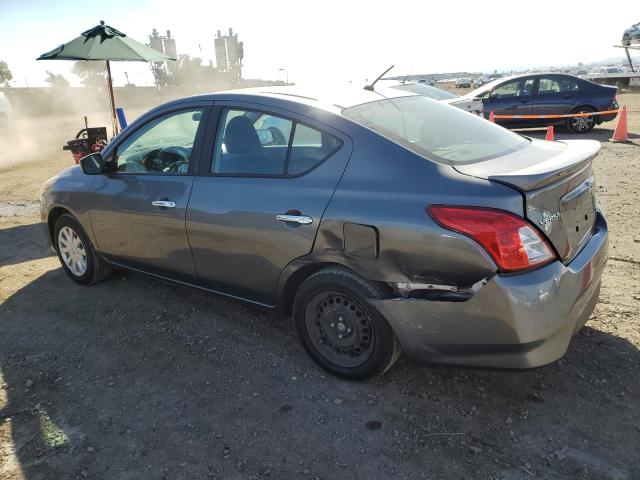 3N1CN7AP9GL827160 - 2016 NISSAN VERSA S GRAY photo 2