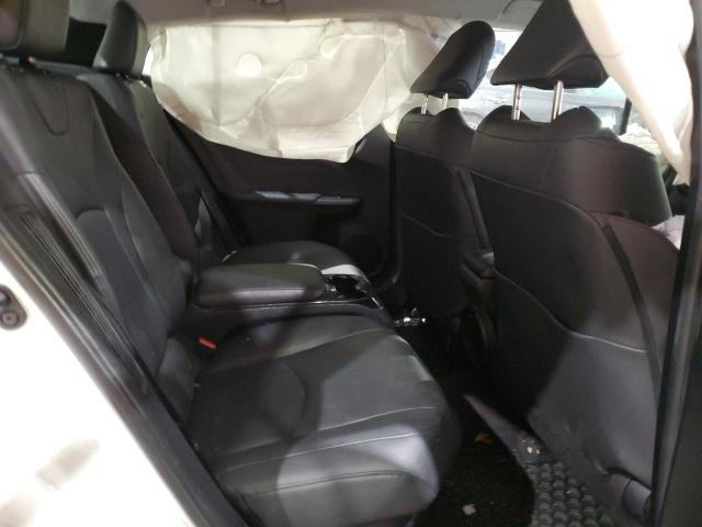 JTDKARFPXH3027277 - 2017 TOYOTA PRIUS PRIM WHITE photo 10