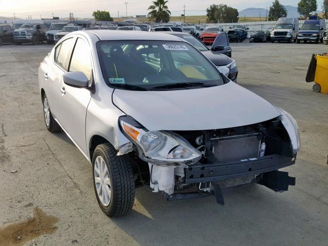 3N1CN7AP0HK426717 - 2017 NISSAN VERSA S  photo 1