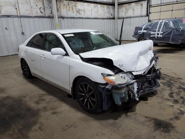 JTNBE46K673087871 - 2007 TOYOTA CAMRY CE WHITE photo 4