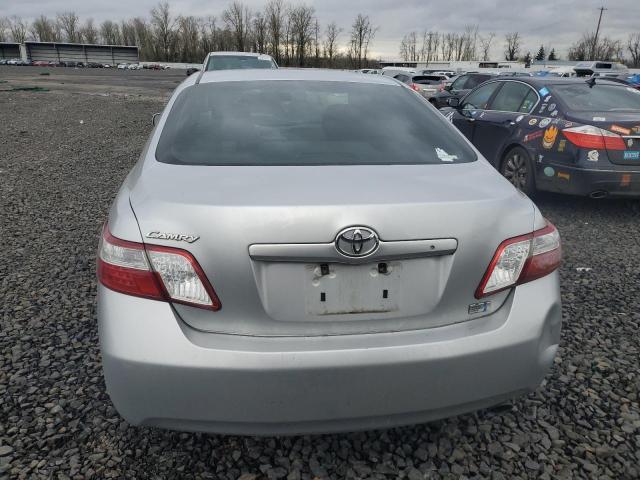 JTNBB46K073020627 - 2007 TOYOTA CAMRY HYBRID SILVER photo 6