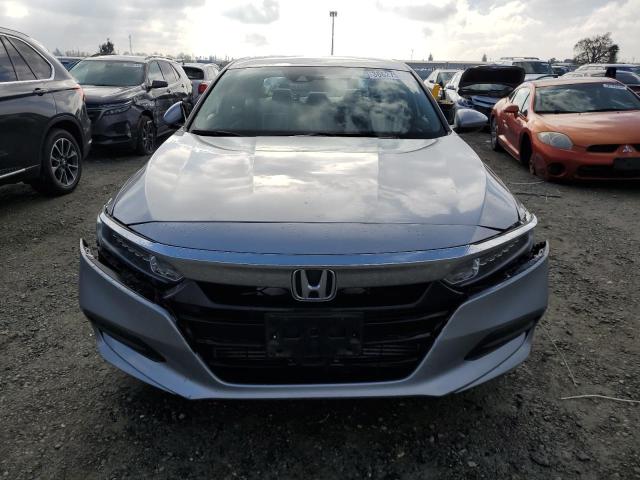 1HGCV1F18JA226451 - 2018 HONDA ACCORD LX SILVER photo 5