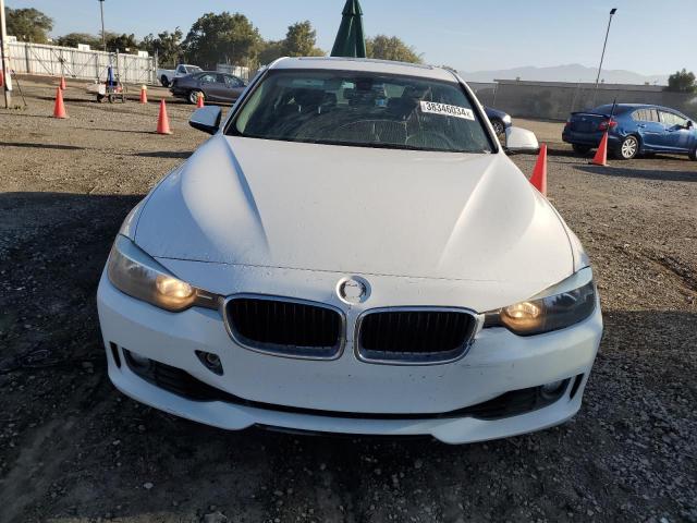 WBA3C1C56DF434747 - 2013 BMW 328 I SULEV WHITE photo 5