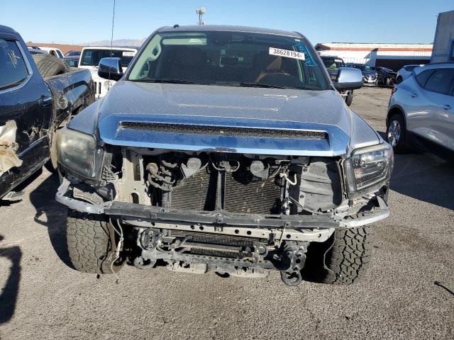 5TFAY5F14JX710649 - 2018 TOYOTA TUNDRA CREWMAX 1794 SILVER photo 5