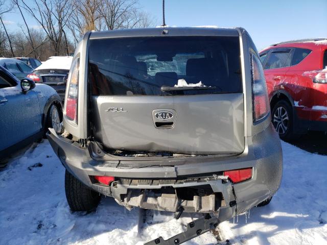 KNDJT2A2XB7325109 - 2011 KIA SOUL + GRAY photo 6