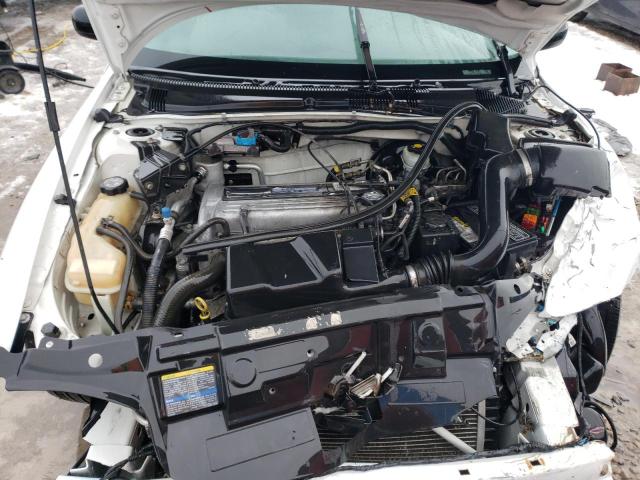 1G1JC52F337230680 - 2003 CHEVROLET CAVALIER WHITE photo 11