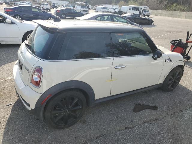 WMWSV3C58DT389457 - 2013 MINI COOPER S BEIGE photo 3