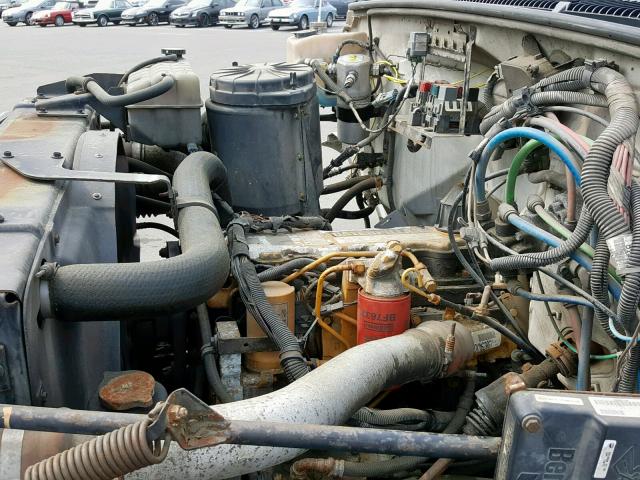 1GDM7H1C72J518572 - 2002 GMC C-SERIES C7H042  照片 7