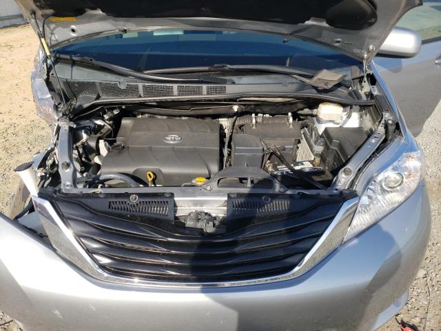 5TDKK3DC4BS122871 - 2011 TOYOTA SIENNA LE SILVER photo 12