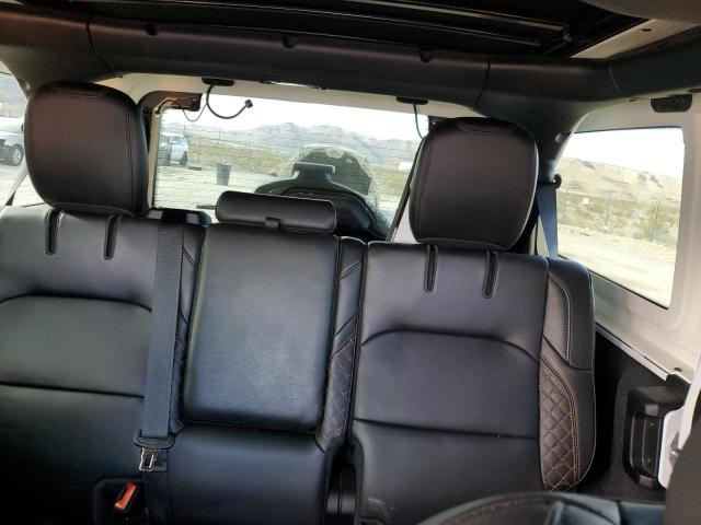 1C4JJXP64NW116990 - 2022 JEEP WRANGLER U SAHARA 4XE WHITE photo 10