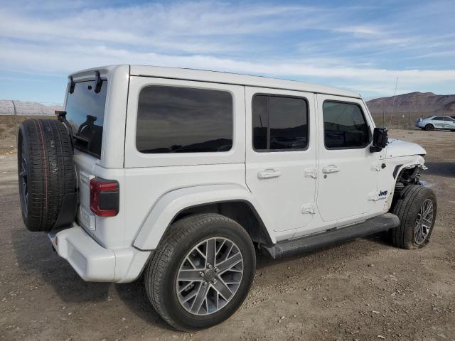 1C4JJXP64NW116990 - 2022 JEEP WRANGLER U SAHARA 4XE WHITE photo 3
