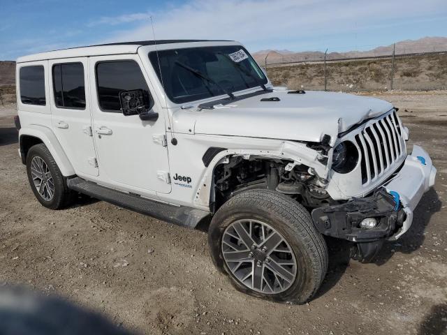 1C4JJXP64NW116990 - 2022 JEEP WRANGLER U SAHARA 4XE WHITE photo 4