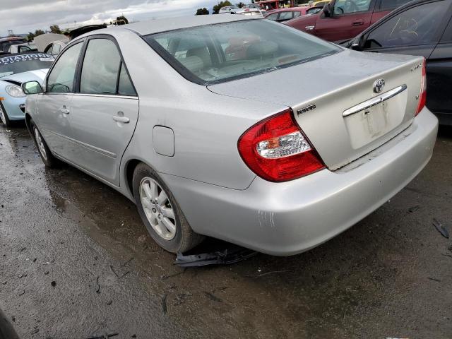 4T1BF30K63U551746 - 2003 TOYOTA CAMRY LE SILVER photo 2