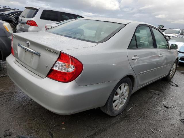 4T1BF30K63U551746 - 2003 TOYOTA CAMRY LE SILVER photo 3