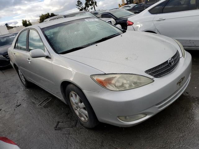 4T1BF30K63U551746 - 2003 TOYOTA CAMRY LE SILVER photo 4