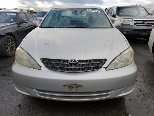 4T1BF30K63U551746 - 2003 TOYOTA CAMRY LE SILVER photo 5