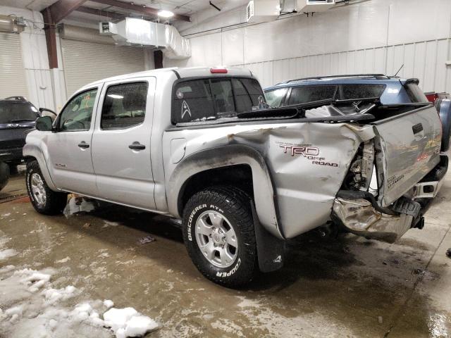 5TELU42N46Z311151 - 2006 TOYOTA TACOMA DOUBLE CAB SILVER photo 2