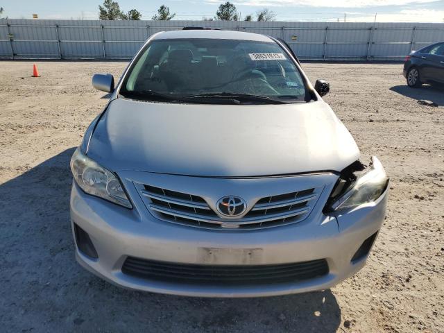 2T1BU4EE6DC942090 - 2013 TOYOTA COROLLA BASE SILVER photo 5