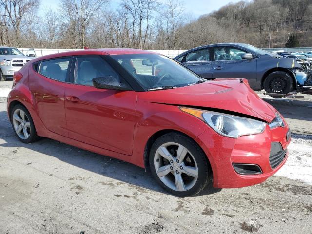 KMHTC6AD1CU019996 - 2012 HYUNDAI VELOSTER RED photo 4