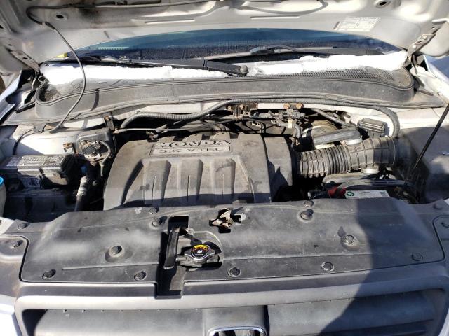 5FNYF18475B046075 - 2005 HONDA PILOT EX SILVER photo 12